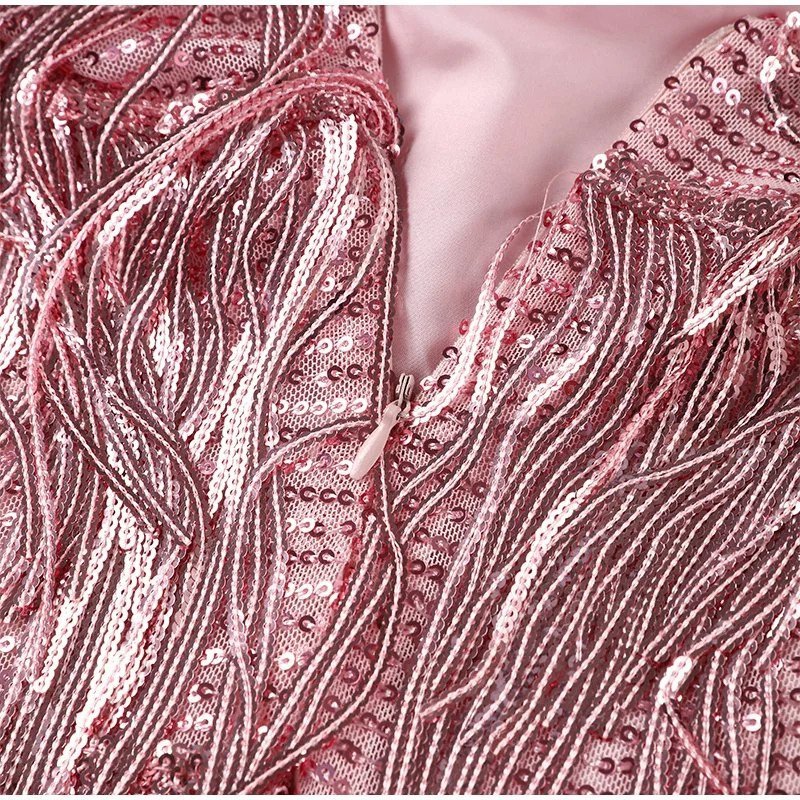 Mirella™ | Mini šaty s peřím