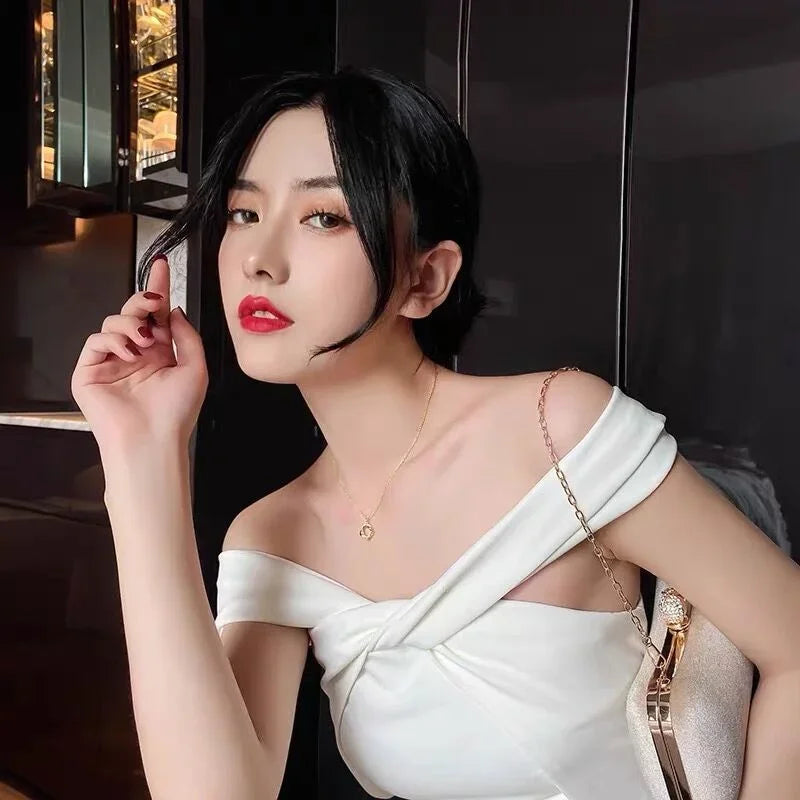 Nadčasový minimalistický náhrdelník